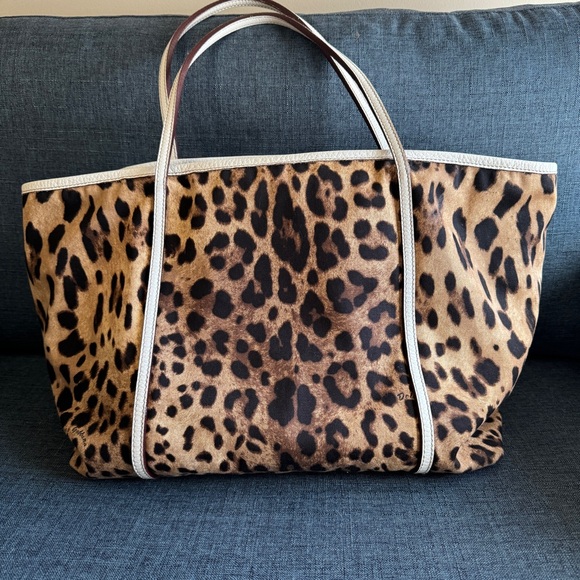 Dolce & Gabbana Oversize Tote - Picture 11 of 14